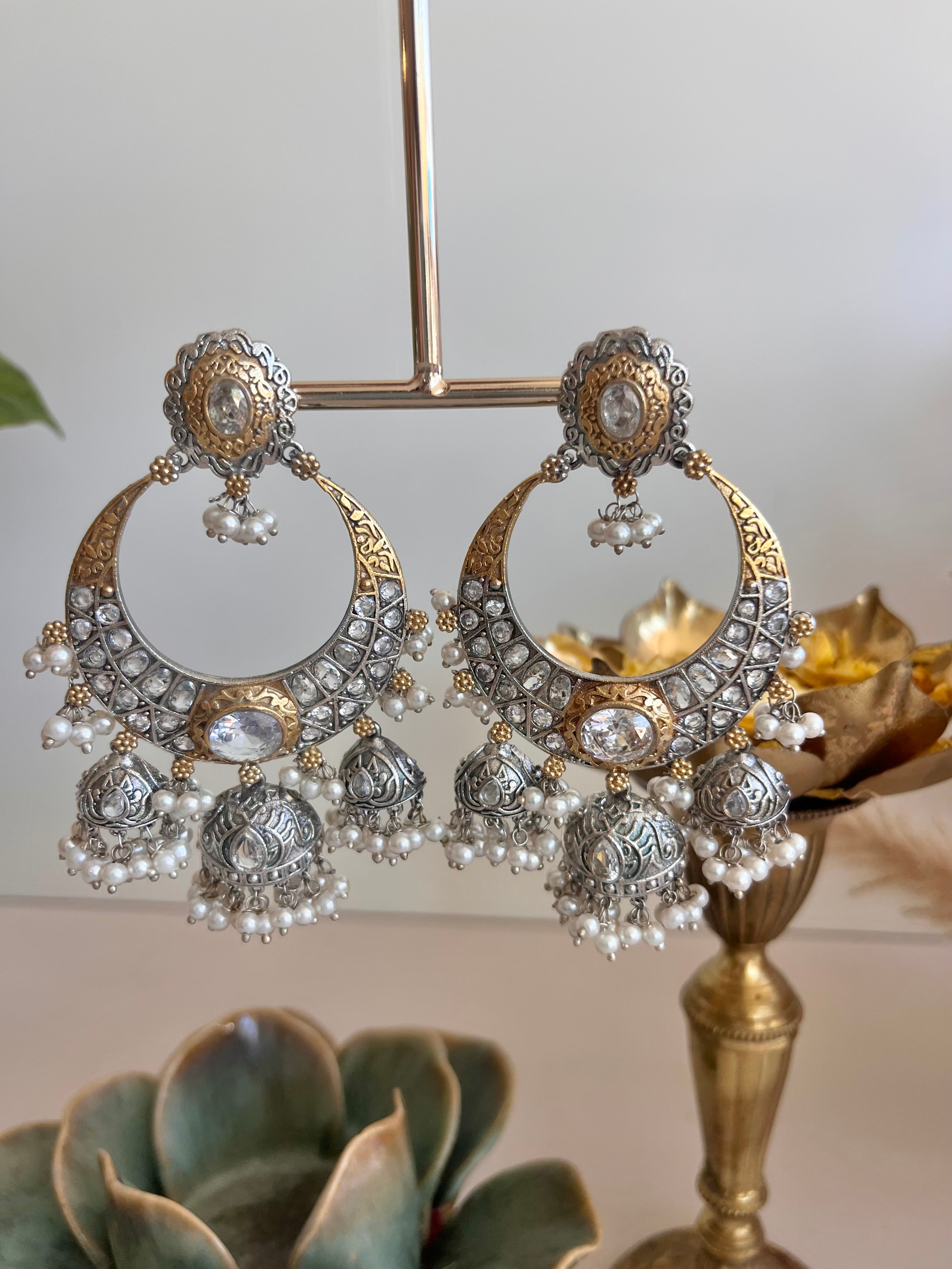Aanit Earrings - Festive Essentials 