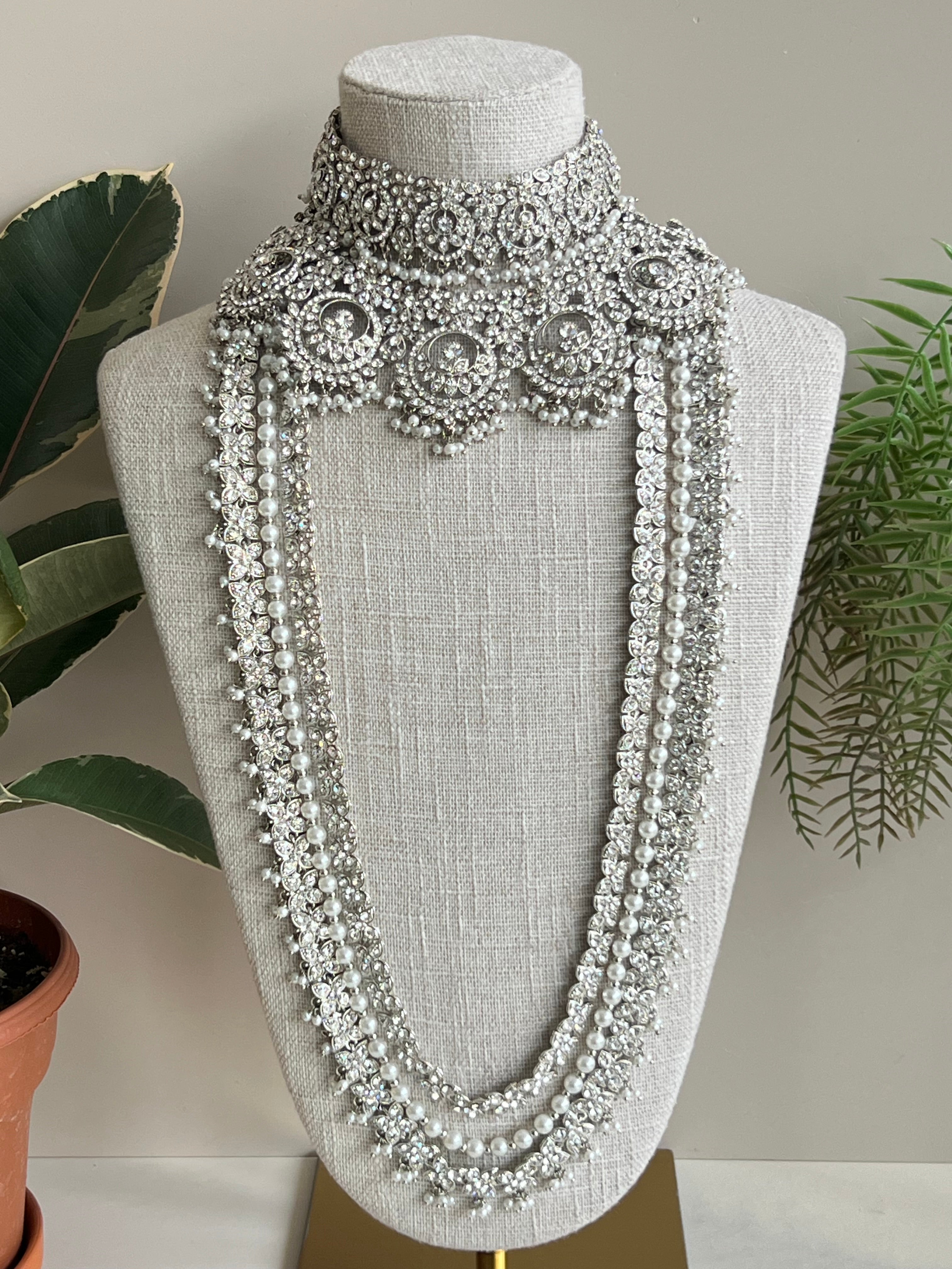 Vedika bridal set