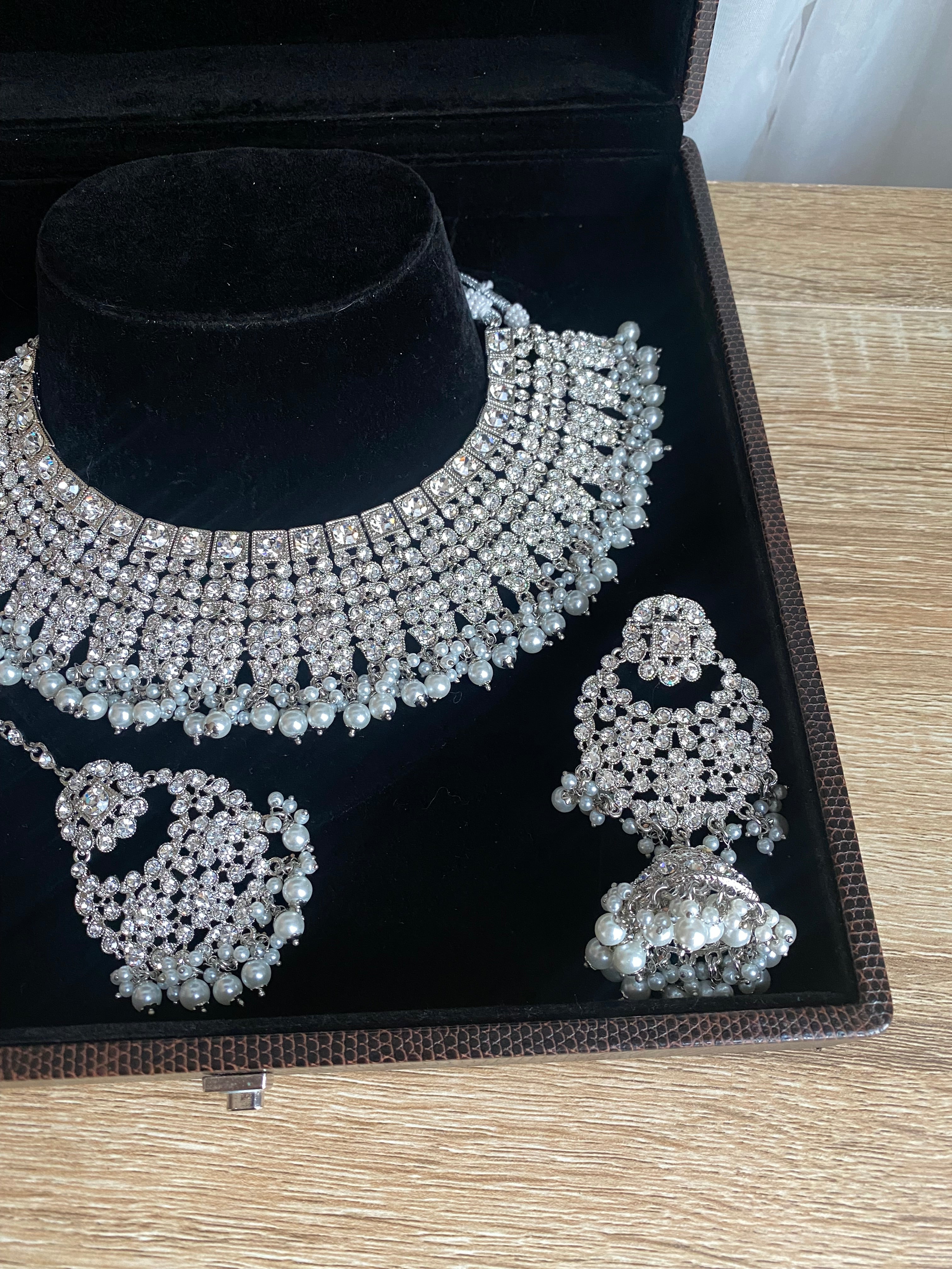Rupa Bridal necklace