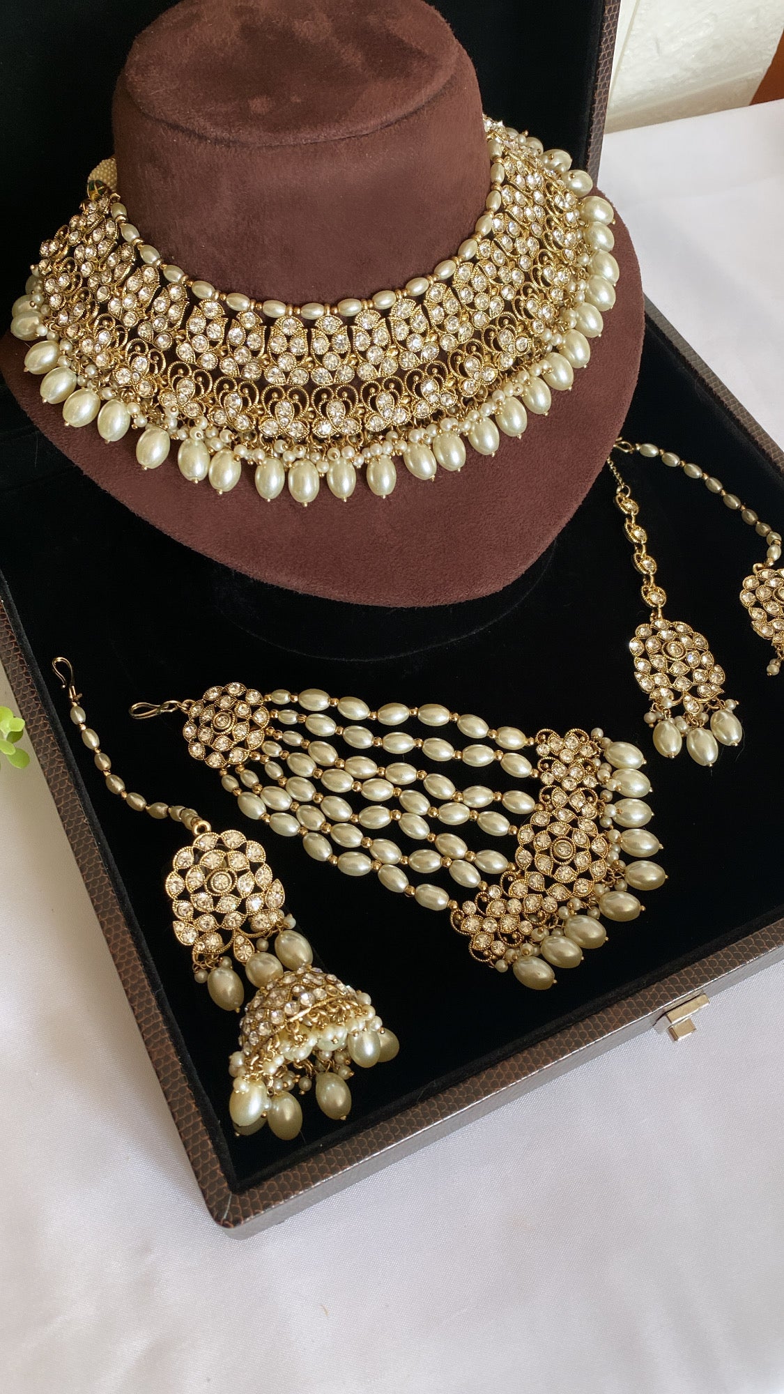 Amrit Necklace Set