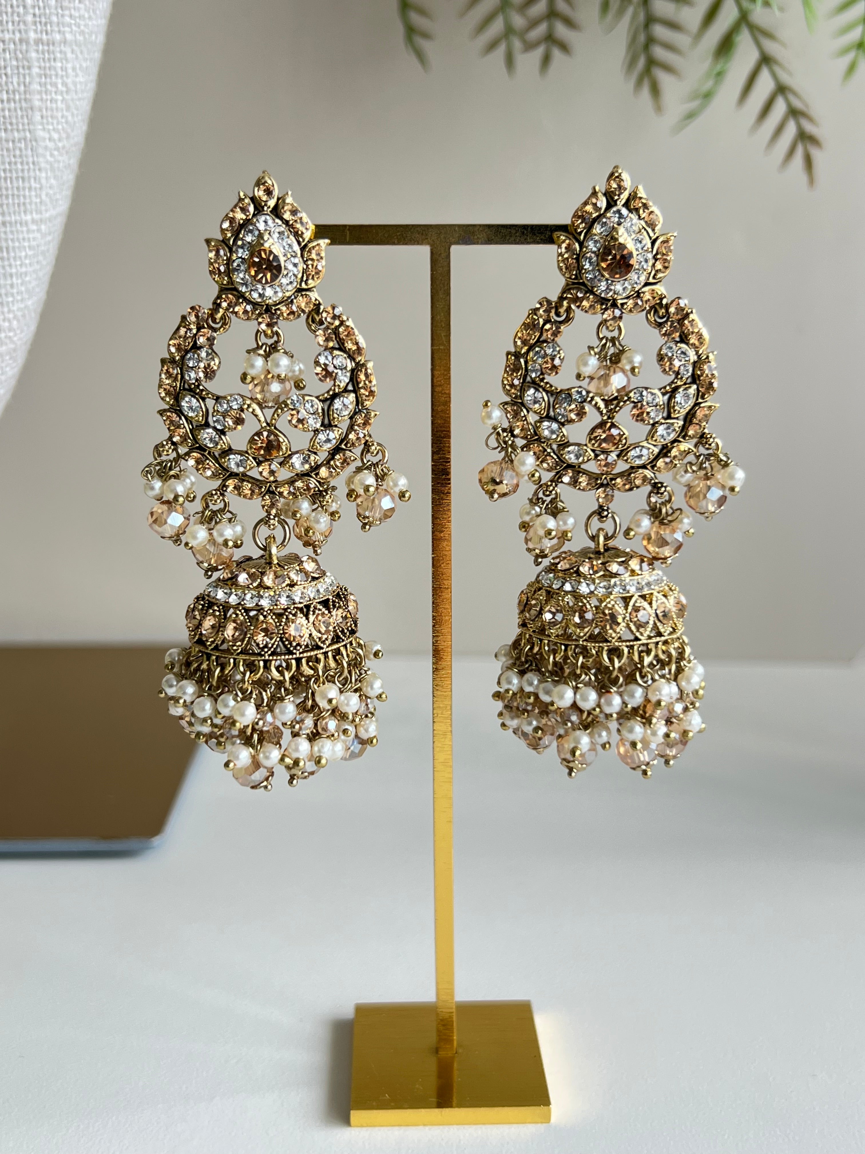 Lovely bridal set