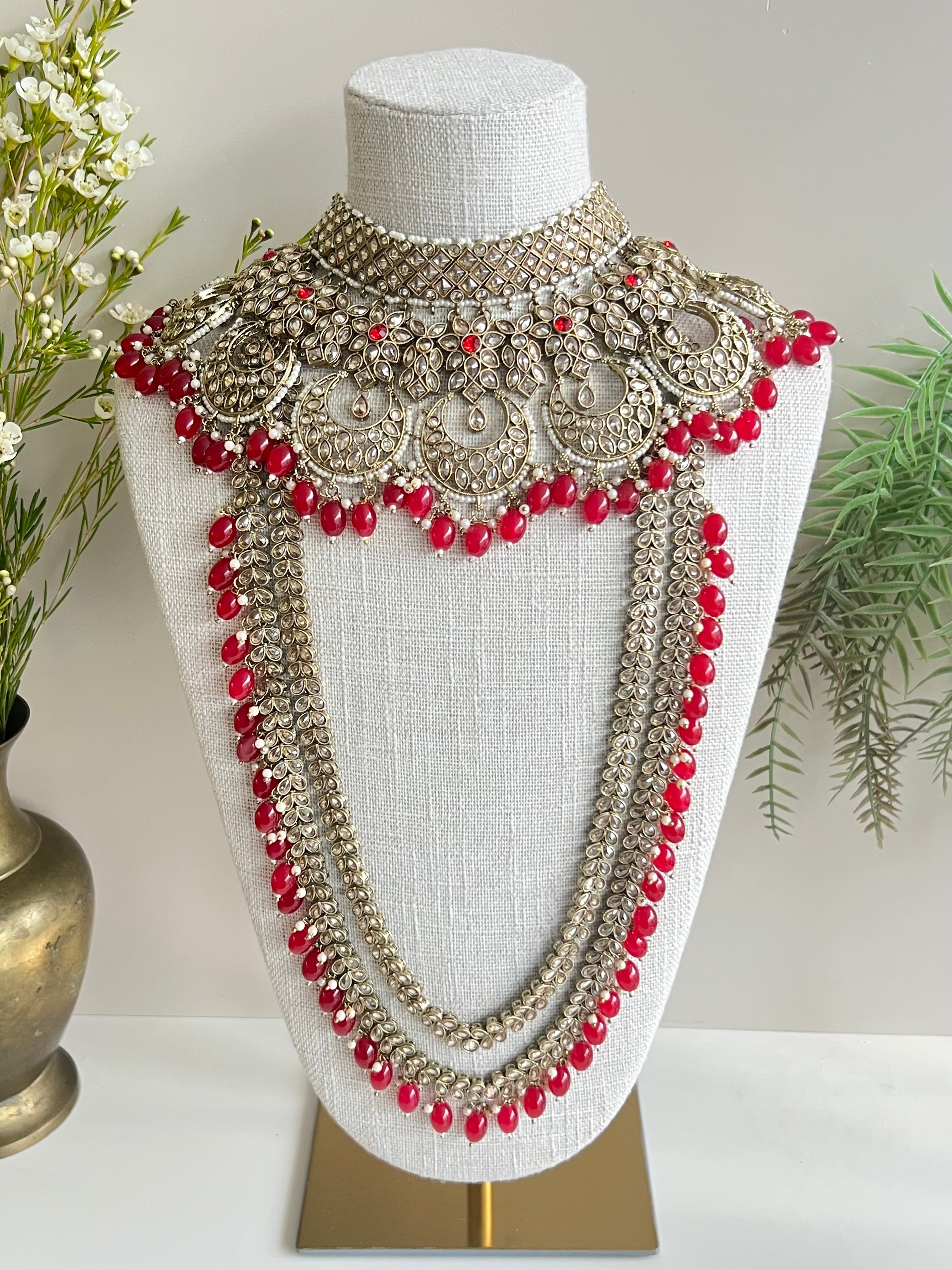 Sakshi bridal set