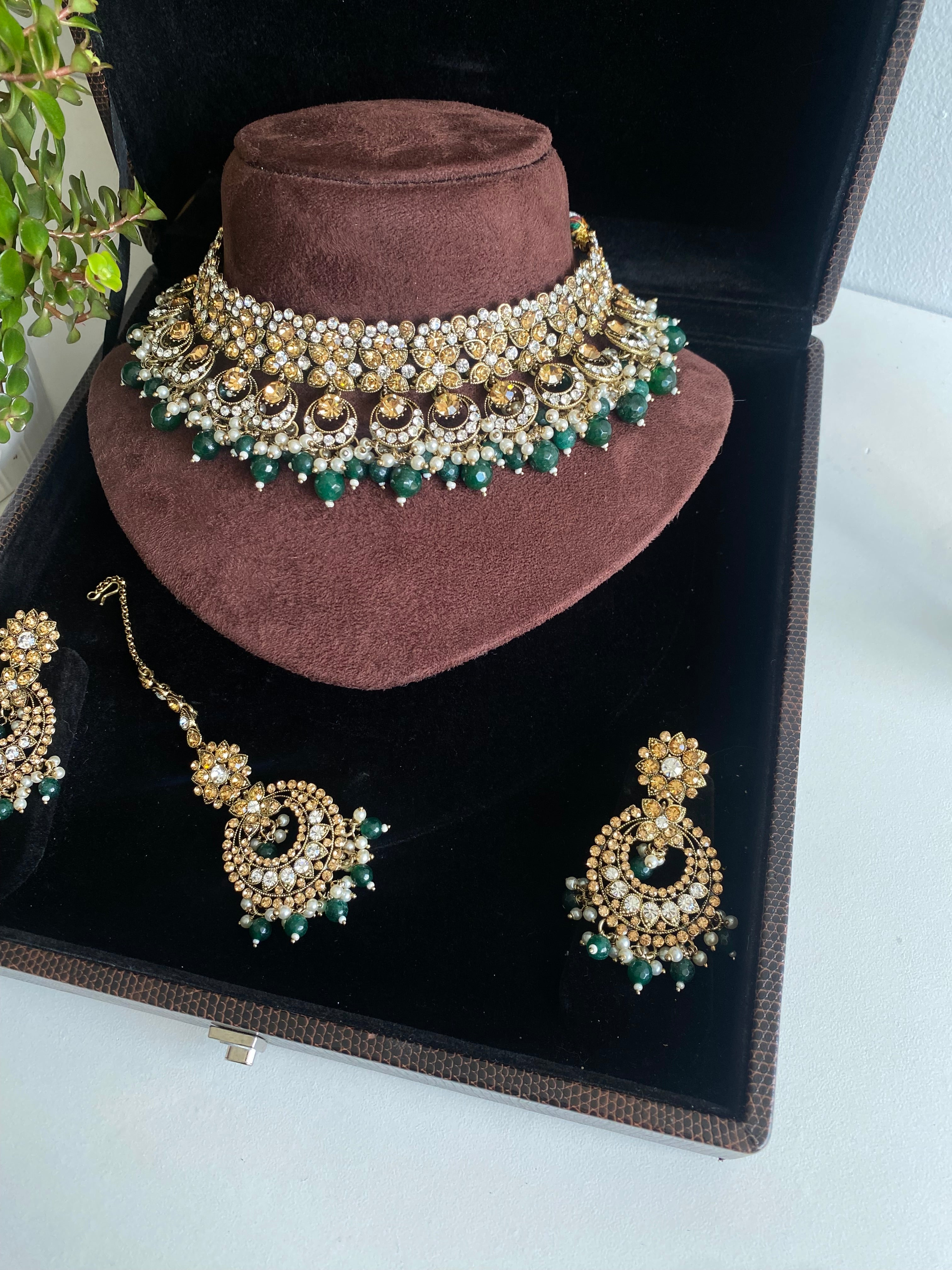 Emily Necklace Set-Green