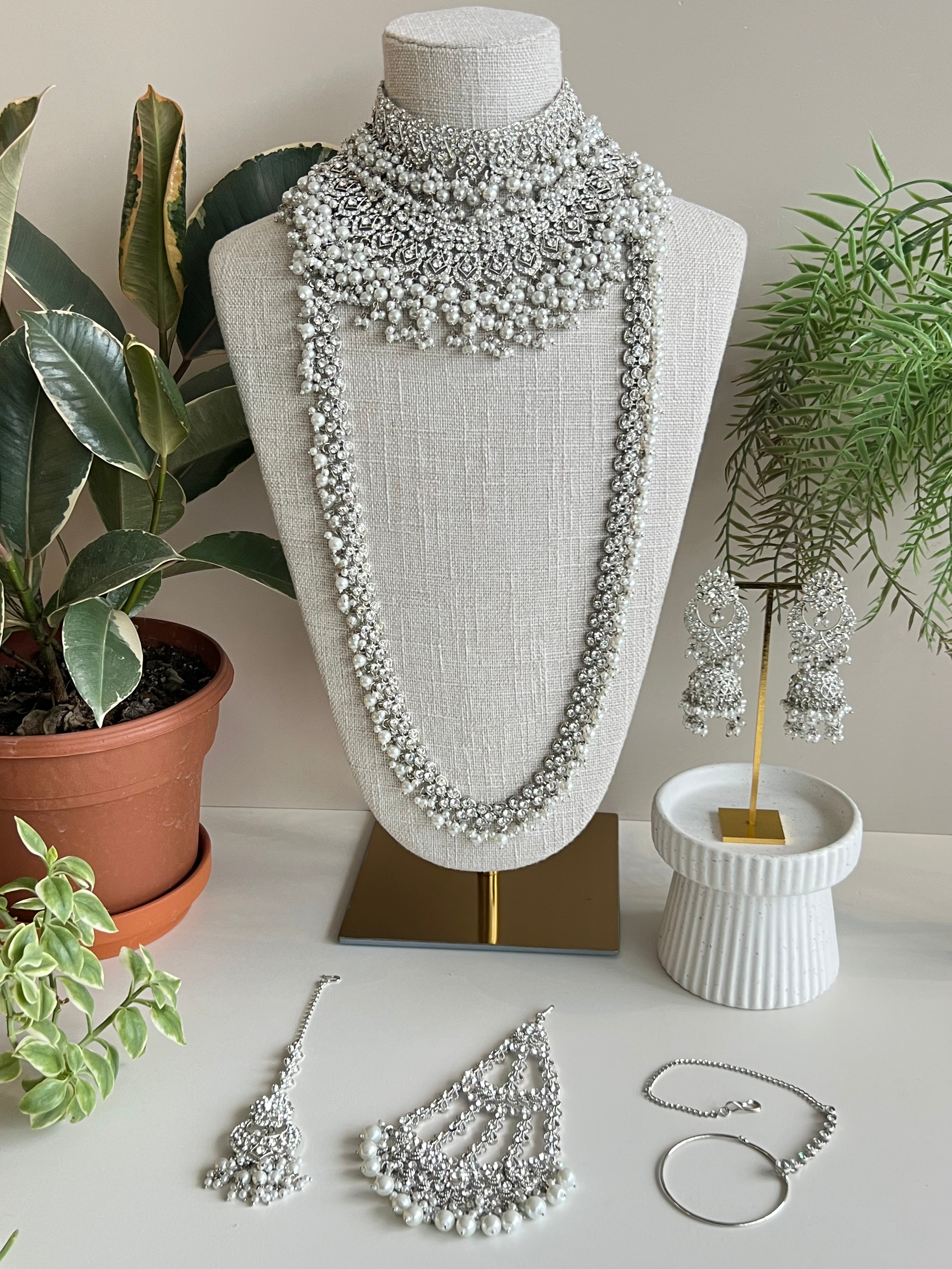 Tanishka bridal set