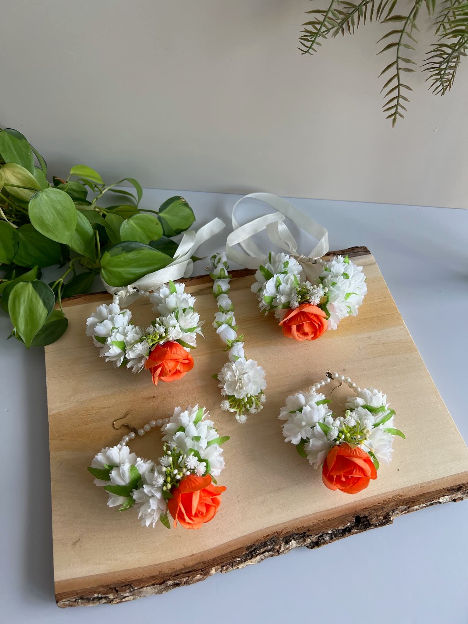 Pritika Floral Set