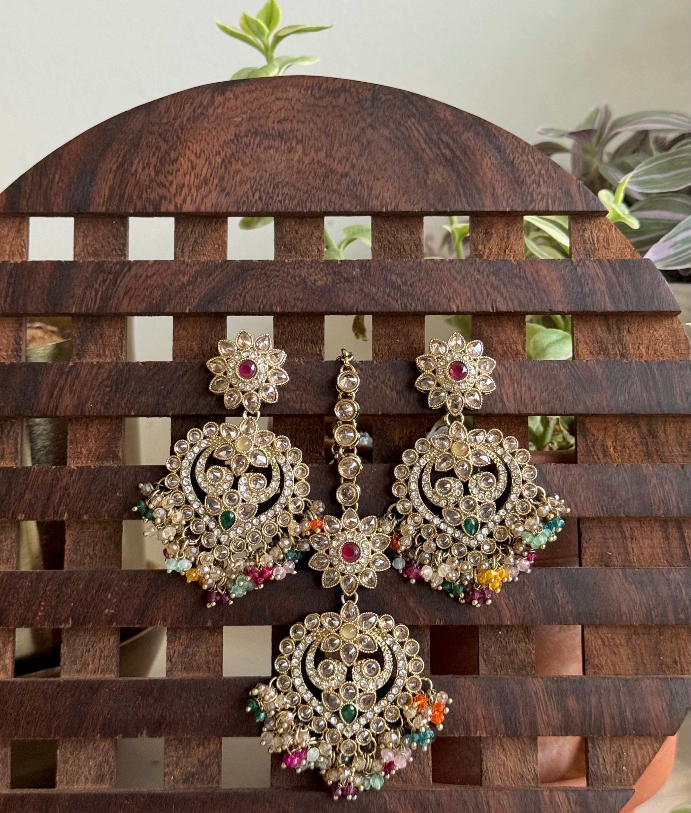 Kiya tikka set