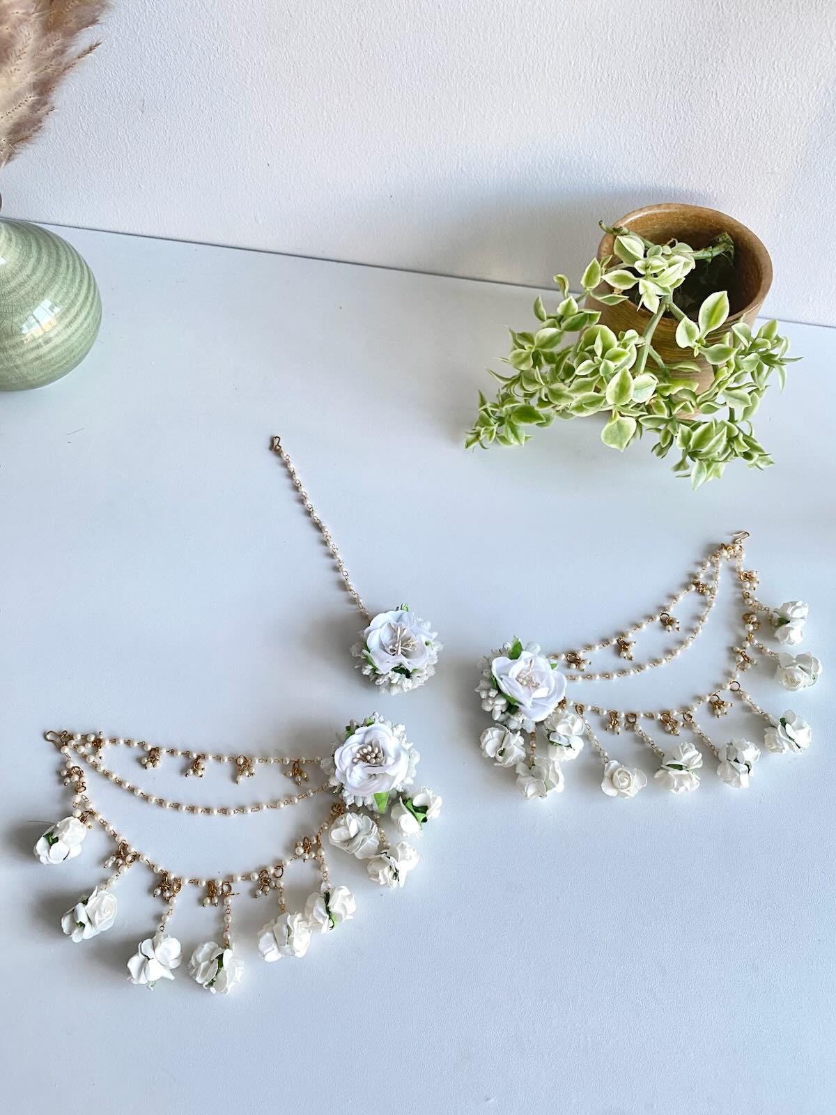 Dhara Floral Set