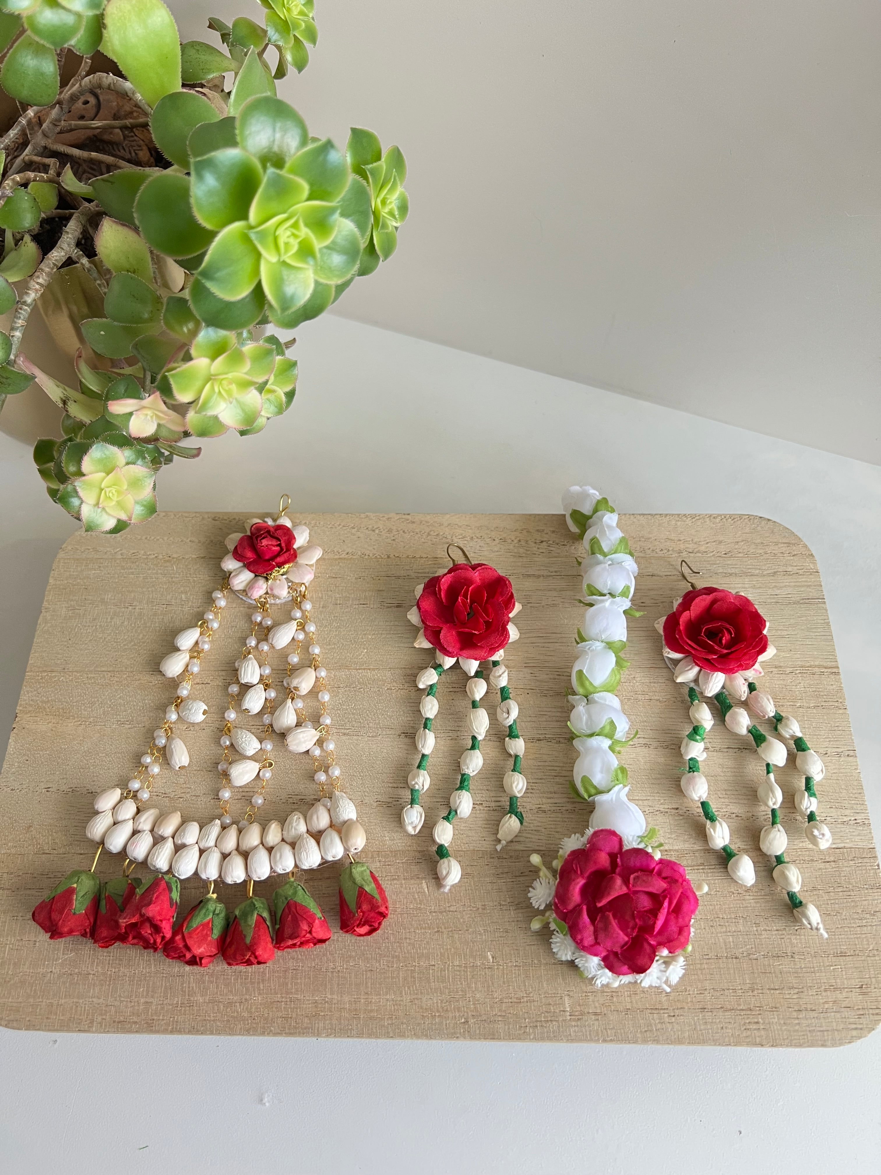 Festive Essentials - Durjani Floral Set