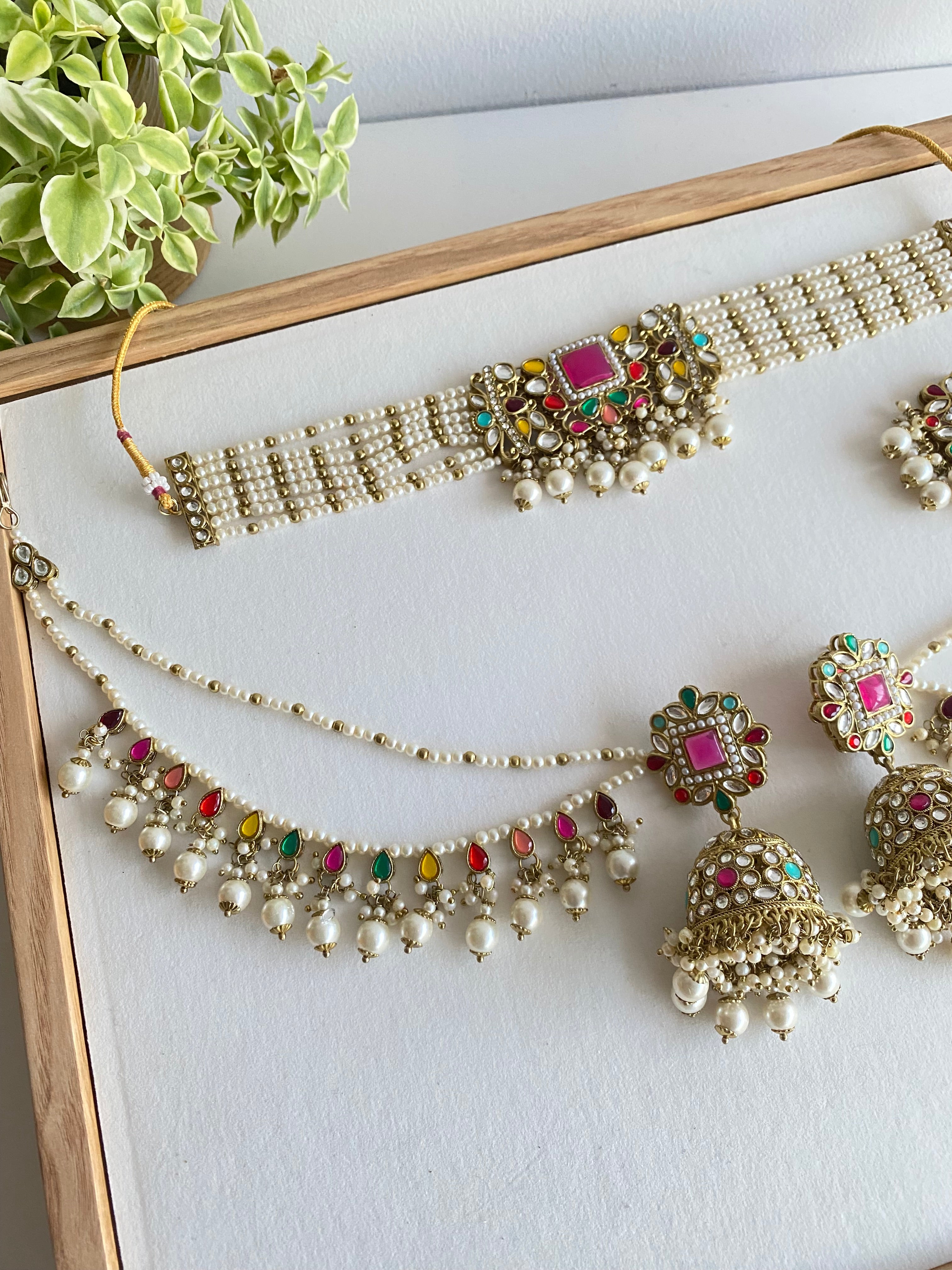 Fizza Choker Set - Multi Color