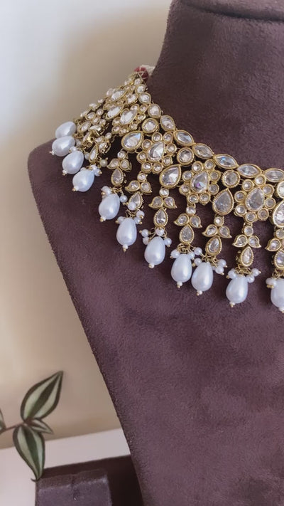 Raazia Necklace Set