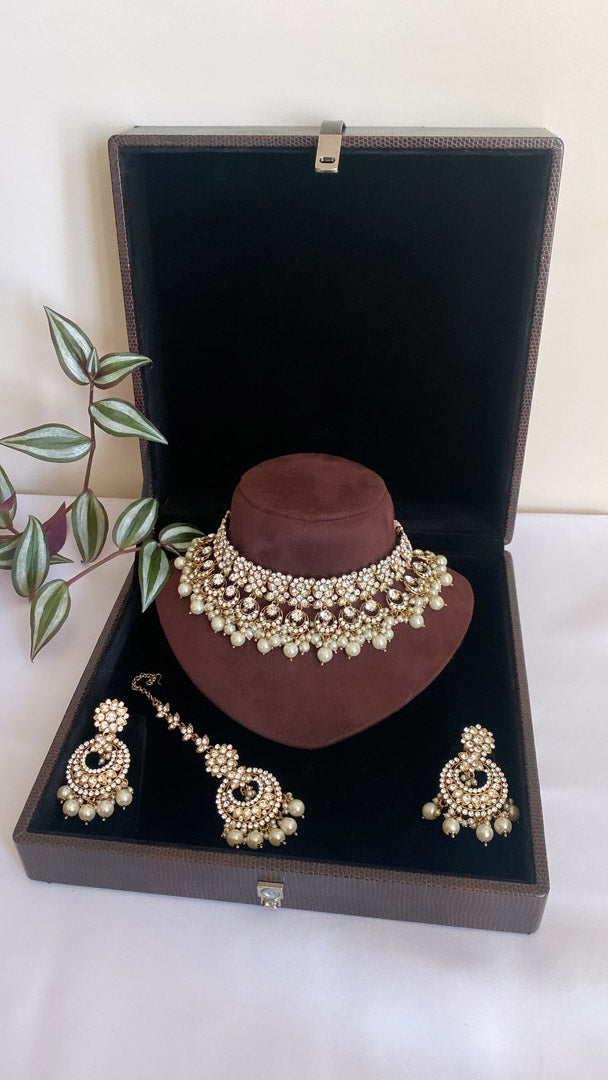 Beautiful Necklace set - Emily Gold with Pearl Beads