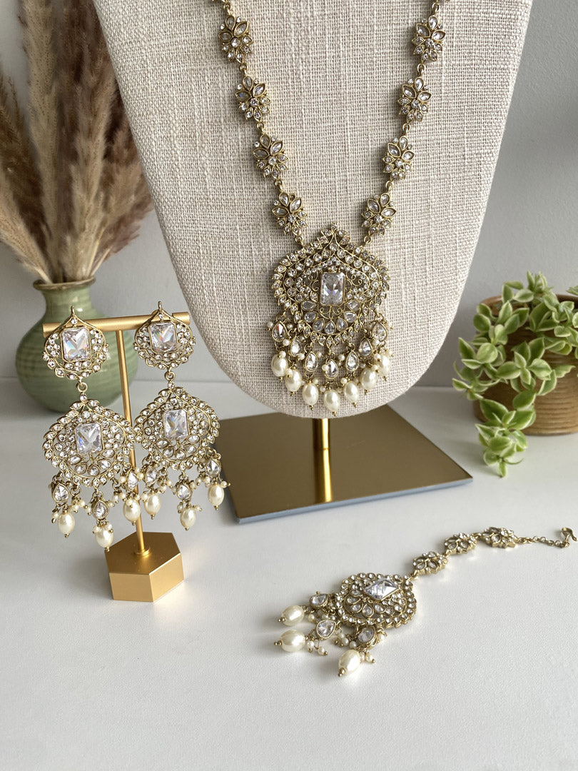 Pallavi Long Set