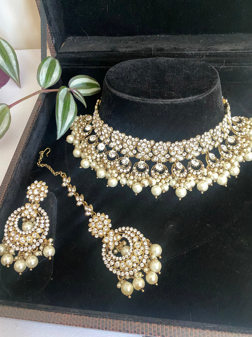 Emily Necklace Set - Gold & Pearl