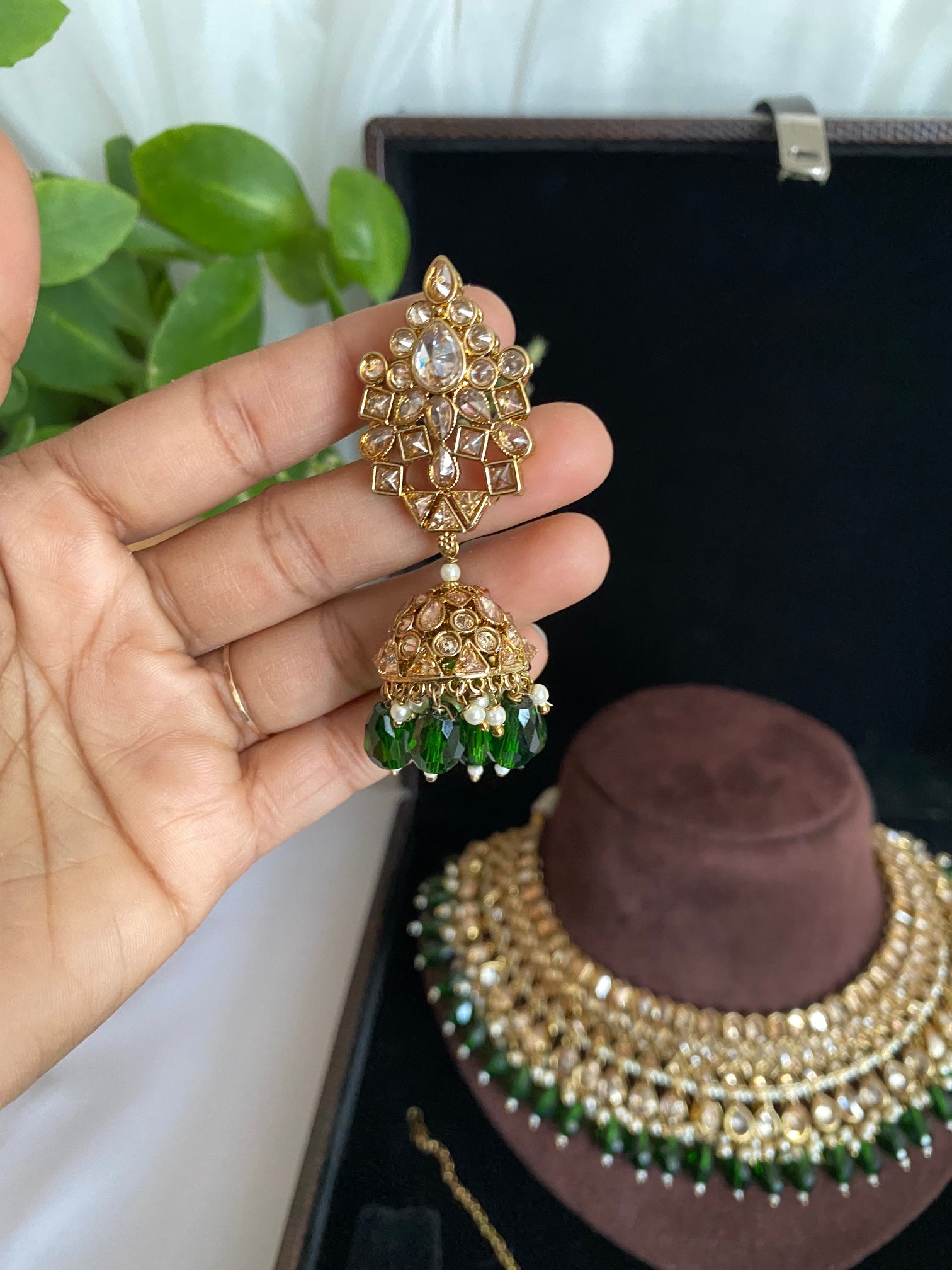 Amelia Necklace Set