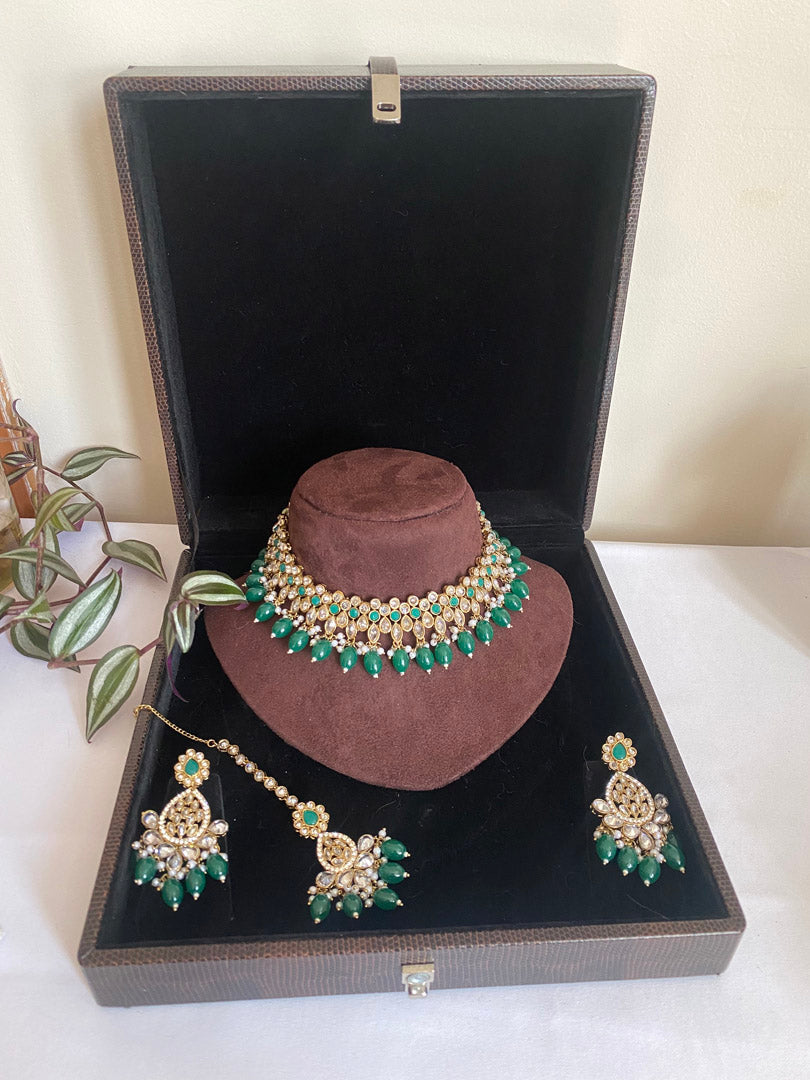 Esha Necklace set