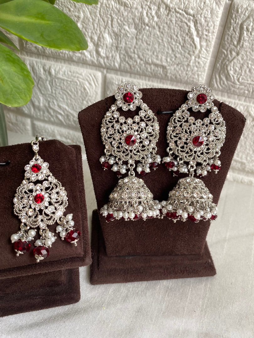 Jonaki Tikka Set- Silver Maroon