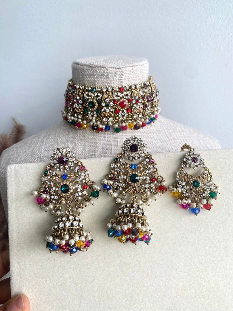 Neha Choker Set