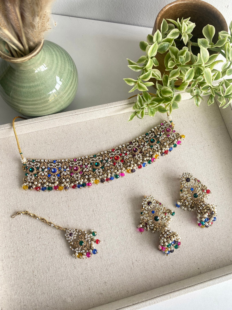 Neha Choker Set