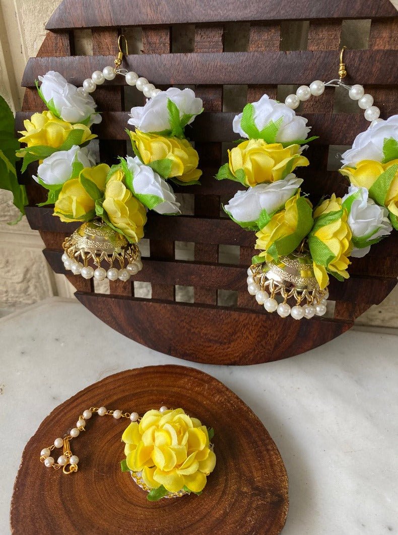 Seema - Floral Earrings and Tikka Set
